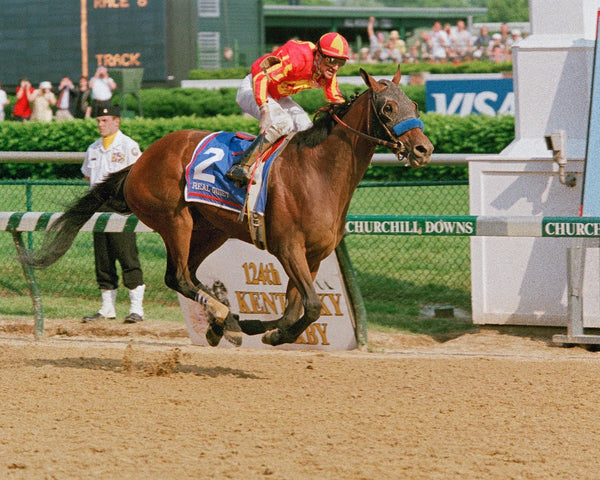 Dust Commander at Kentucky Derby – The Tony Leonard Collection